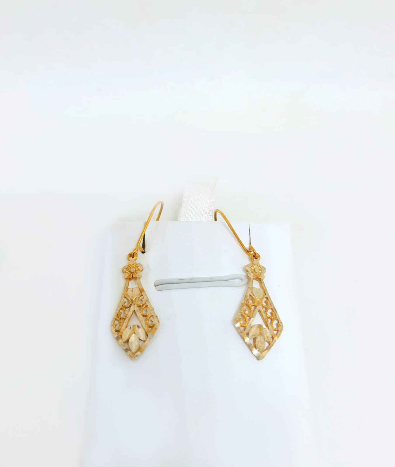 Gold Hanging Earring